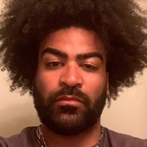 Meet your Posher, Carlos